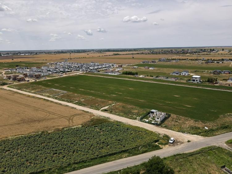 Teren Construcții intravilan de 342 mp, în Berceni