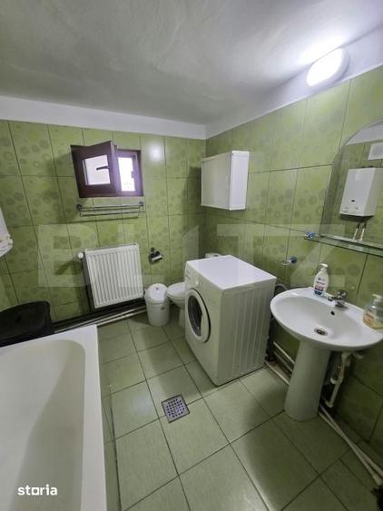 Casă cu 5 camere cu Teren 1000 Mp în Odobești