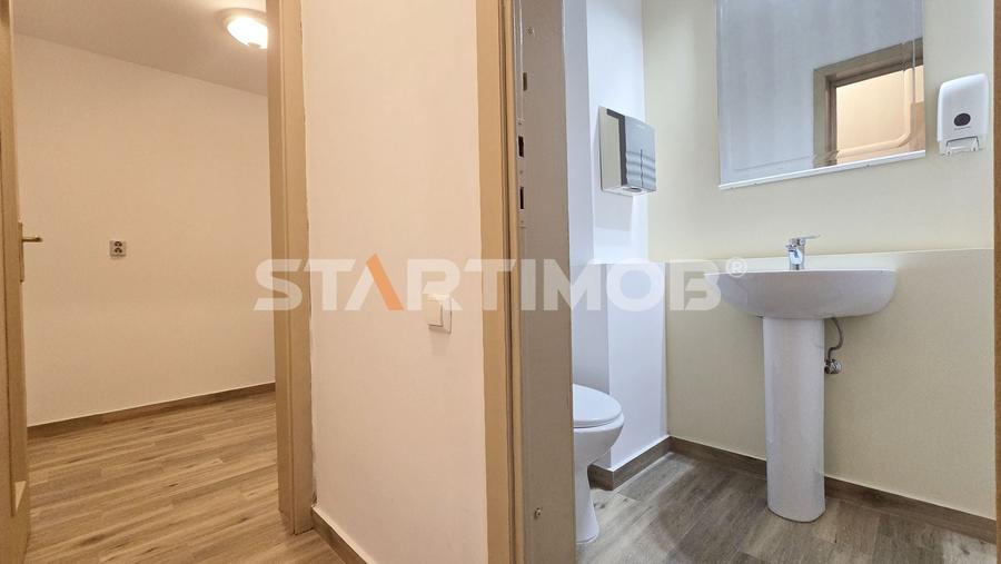 Birou, de 260.58999633789 mp, în Centrul Civic