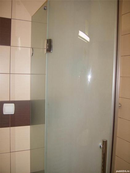 Apartament cu 3 camere decomandat în Pandurilor