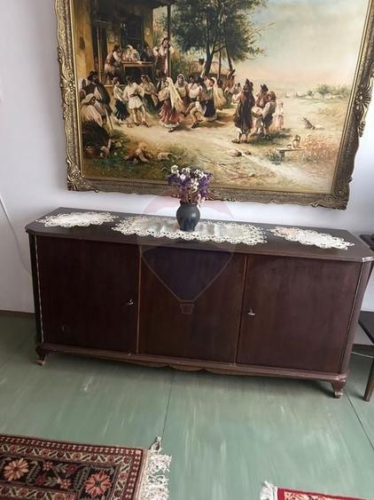 Apartament cu 4 camere decomandat în Periferie