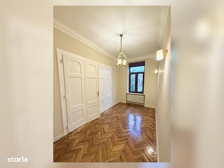 Apartament cu 3 camere în Central