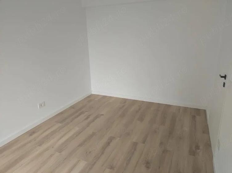Apartament cu 2 camere nedecomandat în Nufărul