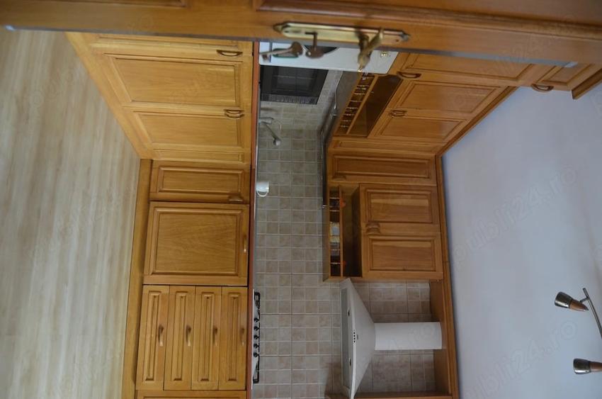 Casă cu 1 camere cu Teren 1627 Mp în Poiana