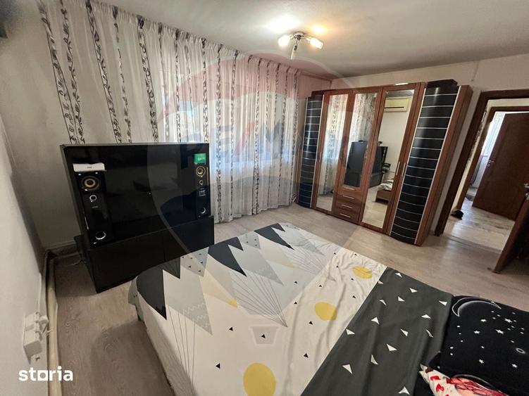 Apartament cu 3 camere de vanzare - 4