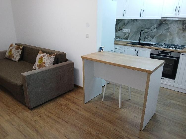 Apartament cu 2 camere în Petru Rareș