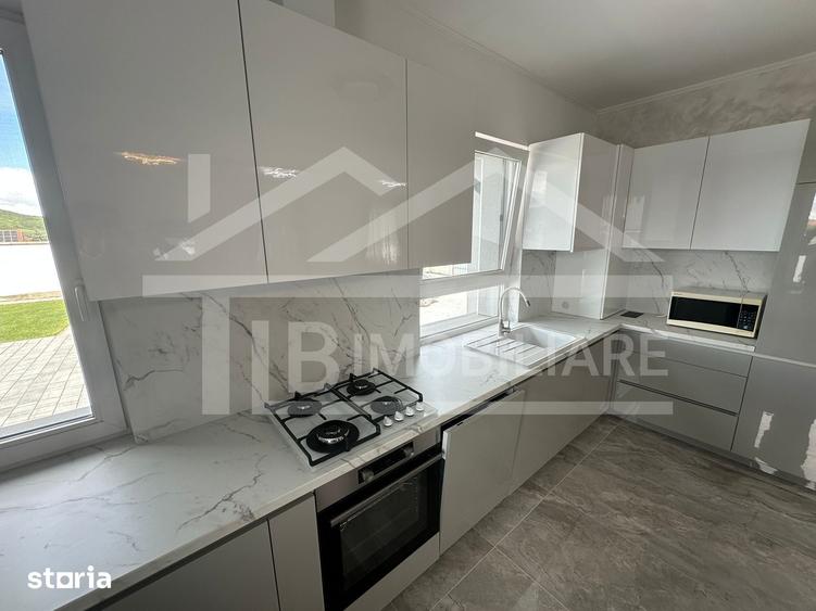 Casă cu 3 camere cu Teren 800 Mp în Corunca