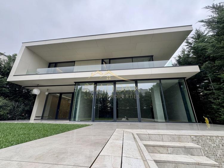 Casă individuală cu 6 camere cu Piscina în Pipera