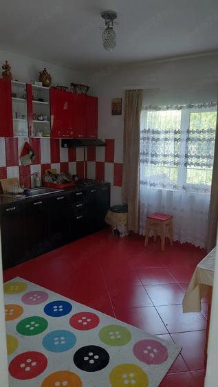 Casă cu 4 camere cu Teren 1130 Mp în Exterior Vest