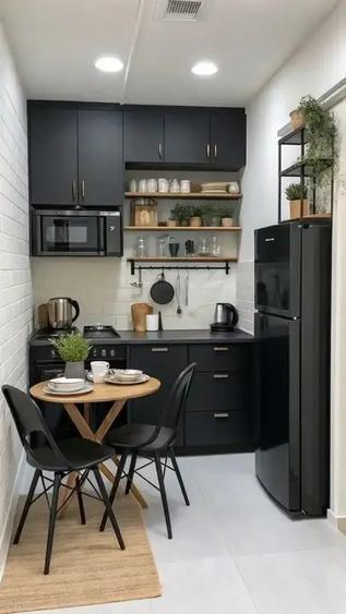 Apartament cu 3 camere decomandat în Theodor Pallady
