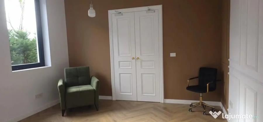 Casă cu 2 camere cu Teren 150 Mp în Central