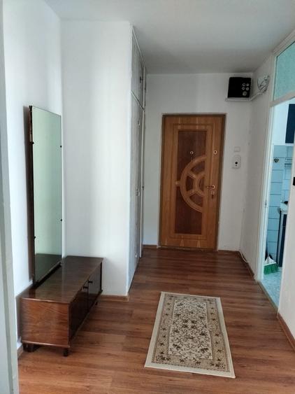 Apartament cu 2 camere decomandat în Mazepa 1
