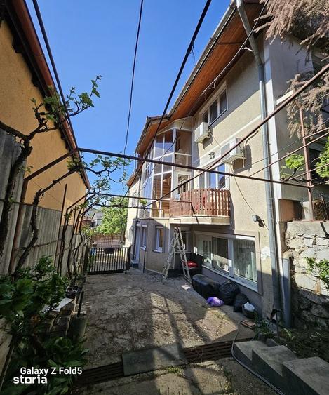 Proprietate generoasa ideala pentru clinica medicala, birouri! - 13