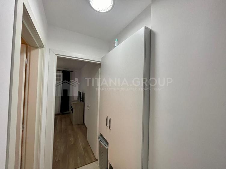 Apartament cu 2 camere semidecomandat în Tractorul