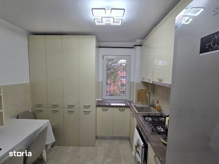 Ofer spre inchiriere apartament cu 3 camere ! - 7