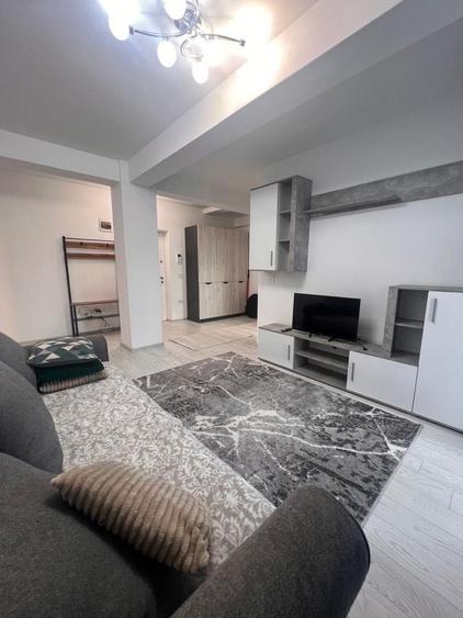 Apartament cu 2 camere decomandat în Valea Lupului