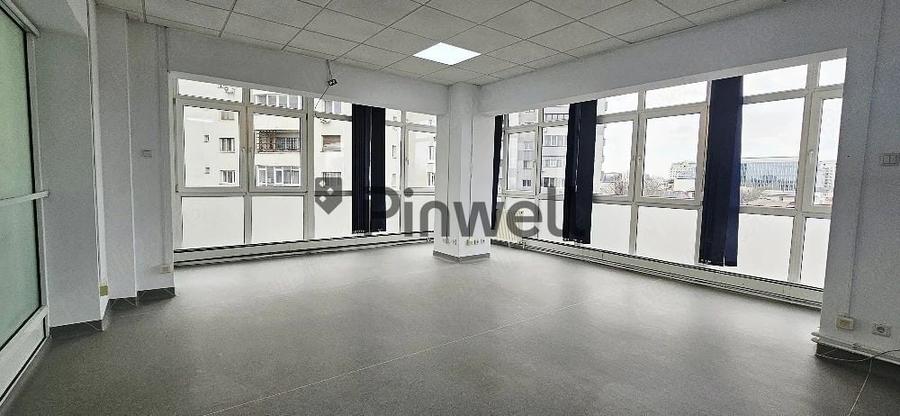 Spațiu comercial, de 236 mp, în Domenii