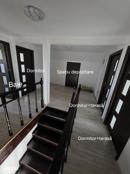 Casă cu 4 camere cu Teren 500 Mp în Central