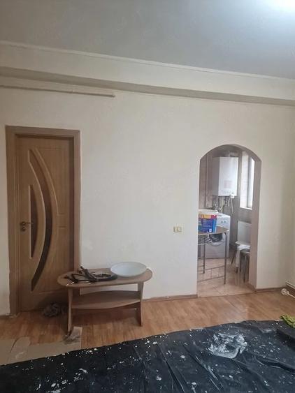 Garsonieră decomandată în Fundeni
