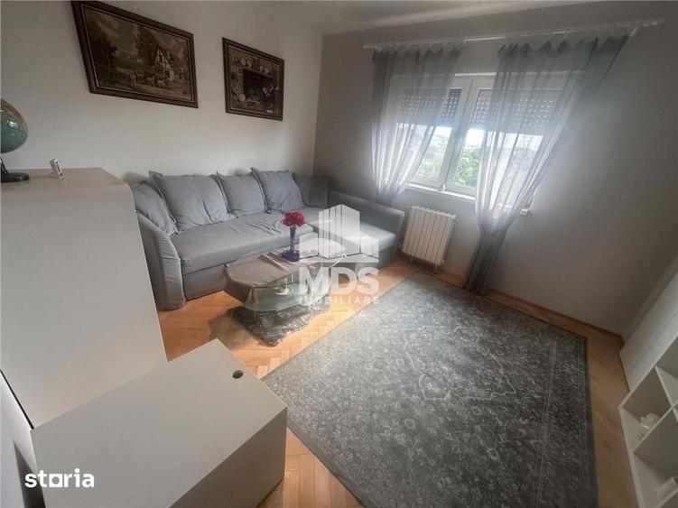 Apartament cu 3 camere decomandat, mobilat în Steaua