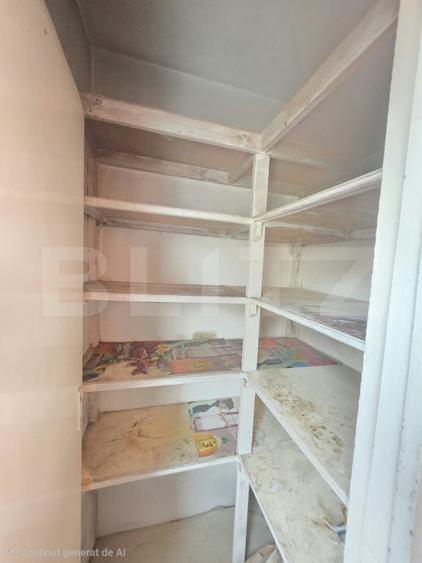 Apartament cu 3 camere decomandat, mobilat în Tudor