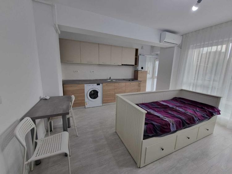 Garsonieră decomandată în Baicului