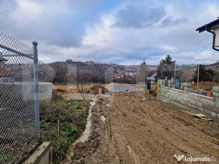 Teren de 866 mp, în Spitalul Județean