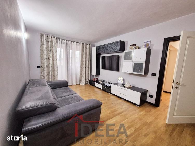 Apartament cu 3 camere decomandat în Ultracentral