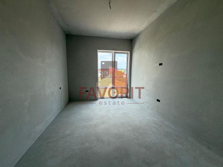 Duplex cu 4 camere cu Canalizare în Dumbrăvița