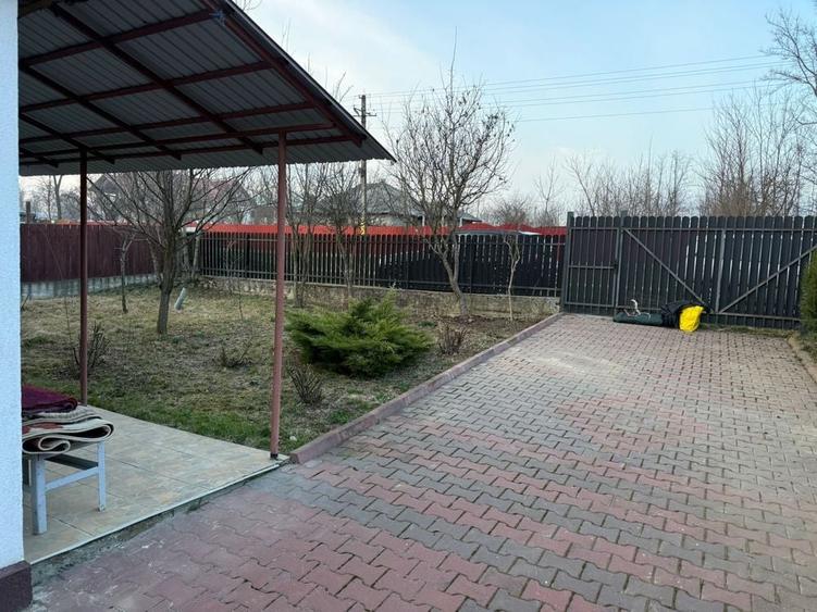 Casă cu 3 camere în Bursuc-Vale
