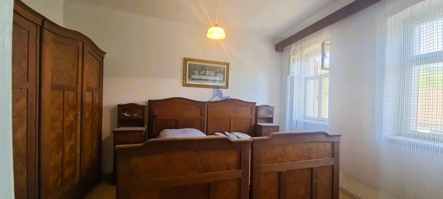 Casă individuală cu 3 camere cu Canalizare în Aciliu