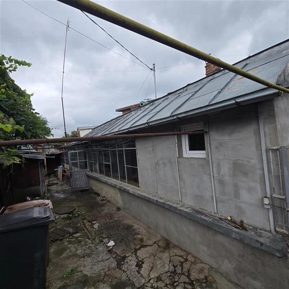 Casă cu 4 camere cu Teren 380 Mp în Tătărași