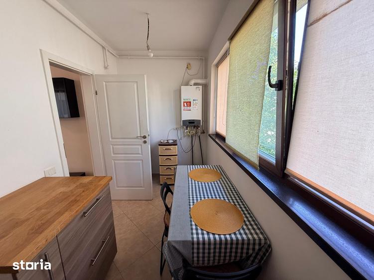 Apartament cu 2 camere decomandat în Central