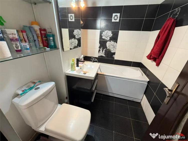 Apartament 3 camere, , Electrica - PNL, etaj 6 , mobilat si - 5