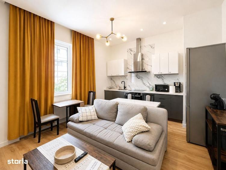 Apartament ultramodern cu 2 camere in cladire istorica - Piata Victori - 7