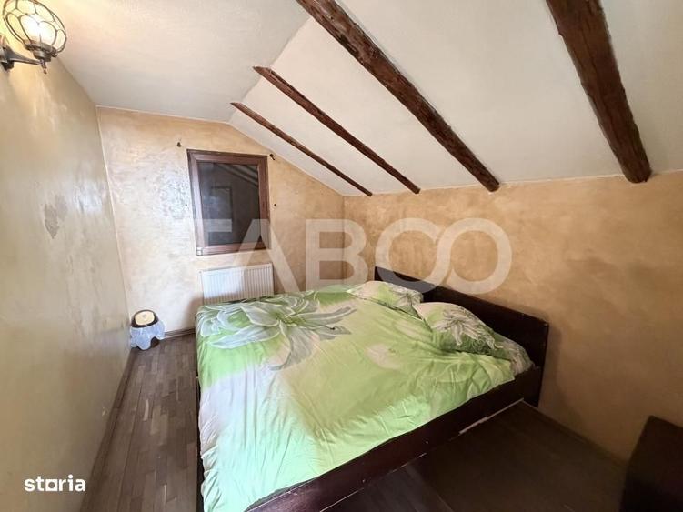 Casă cu 4 camere în Jiblea Veche
