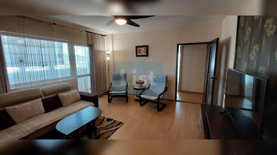 Apartament cu 3 camere în Calea Moldovei