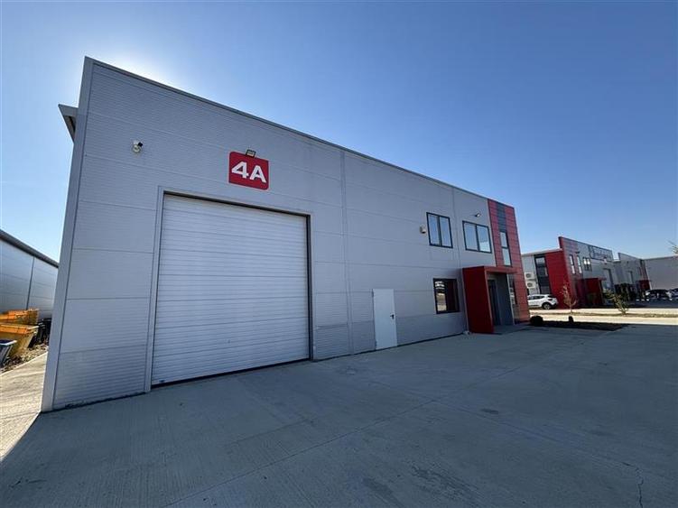 Spațiu industrial, de 600 mp, în Chiajna