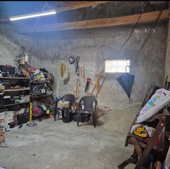 Casă individuală cu 4 camere cu Canalizare în Chitila