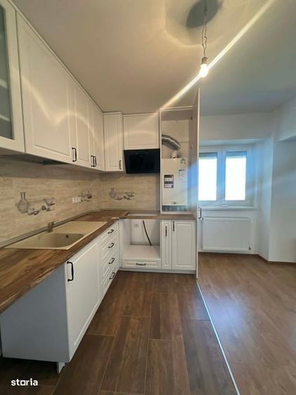 Apartament cu 4 camere decomandat în Lucian Blaga