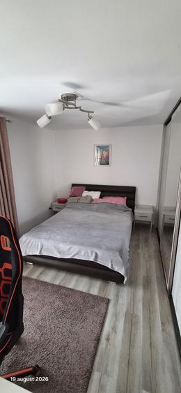 Casă cu 3 camere în Valea Adâncă