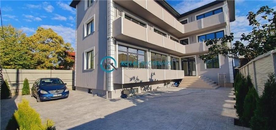 Birou, de 762.40997314453 mp, în Central