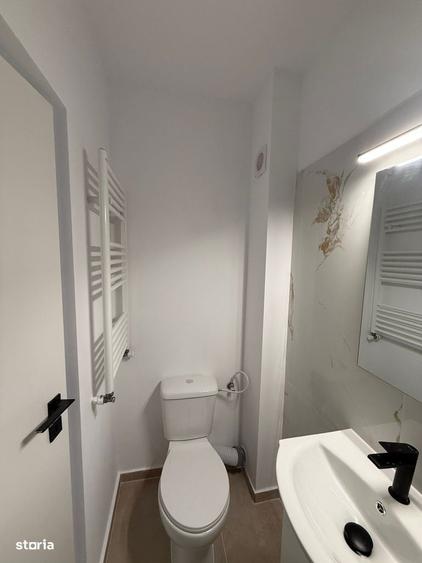 Apartament cu 3 camere decomandat în Chiajna