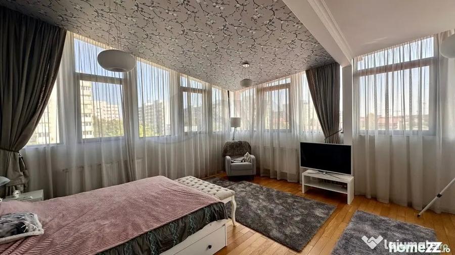 Apartament cu 7 camere decomandat în Bucureștii Noi