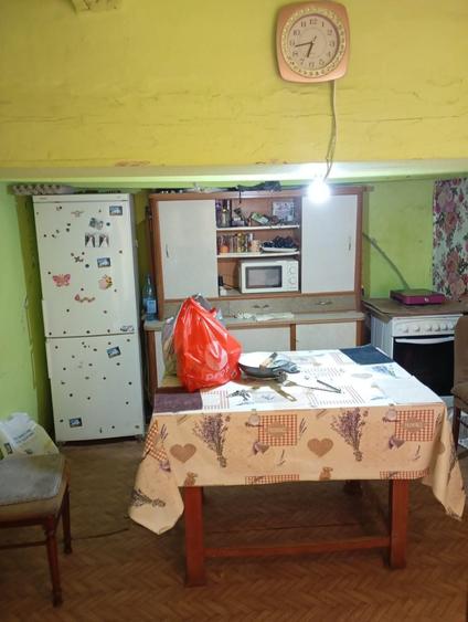 Casă cu 3 camere în Ghioroc