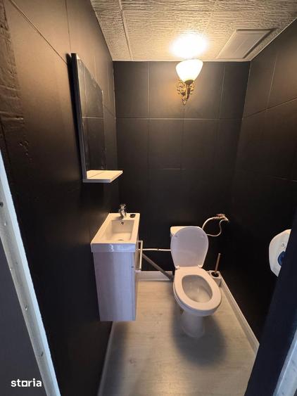 Spațiu comercial, de 60 mp, în Central