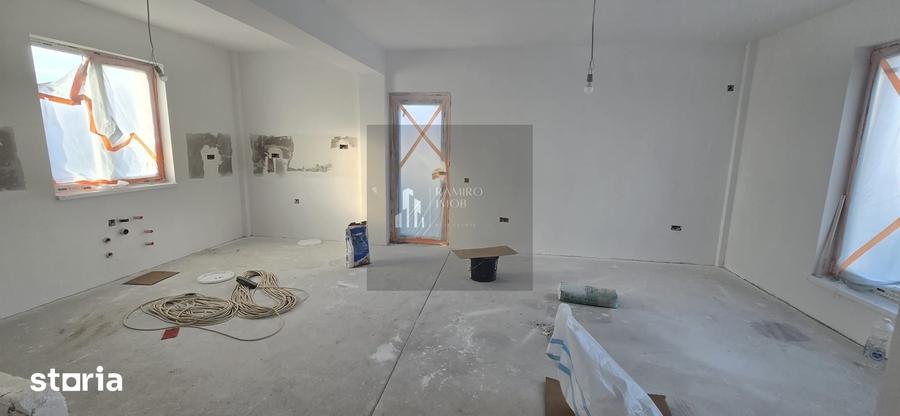 Casă cu 2 camere cu Teren 350 Mp în Central