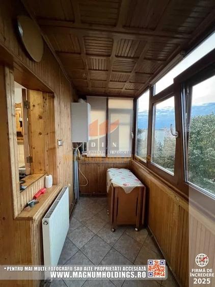 Apartament cu 3 camere decomandat, mobilat în Eremia