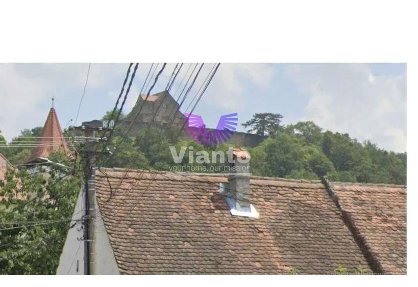 Casă individuală cu 5 camere cu Canalizare în Cisnădioara