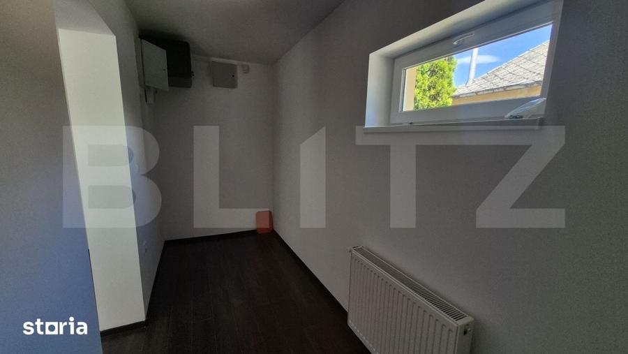 Casă cu 3 camere cu Teren 3286 Mp în Central